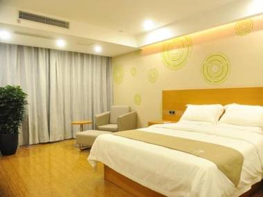 GreenTree Inn Zhenjiang Dagang New District Tonggang Road Butterfly Square