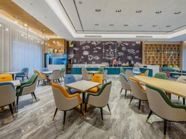 Green Tree Inn Huaibei City Wuyue Plaza