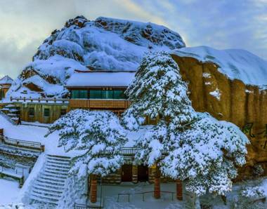 Huangshan Yupinglou Hotel