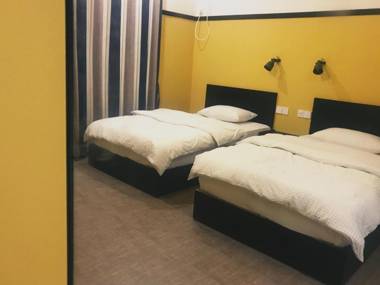 Yixian County People's Inn