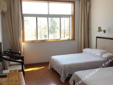 Taiping Lake Hongri Hotel