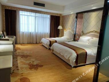 Huadong Grand Hotel