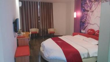 Thank Inn Chain Hotel Jiangxi Yichun Tonggu Jiexin Garden