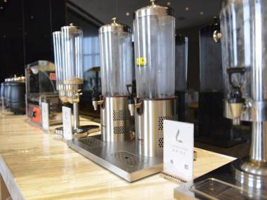 Lavande Hotel·Yichun Wanda High Speed Railway Station