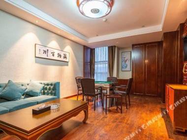 Shizhen Peace Hotel (Fushun Beihu No. 1 Store)