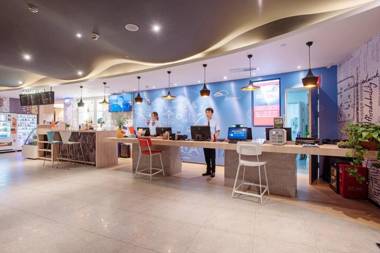 ibis Lanzhou Peili Square