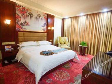 Chunjiang Holiday Hotel