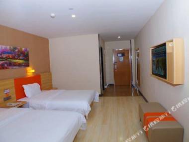 7 Days Premium (Lanzhou West High-speed Railway Station)