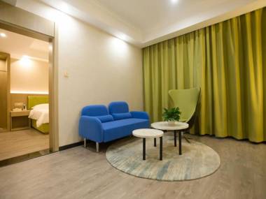 Oly Hotel Huairen City Dianxin Dalou