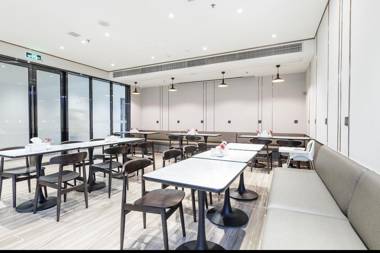 Hanting Hotel Zunyi High Speed Railway Station