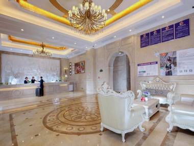 Vienna Hotel Guizhou Zunyi Xinpu Riyue Xingcheng