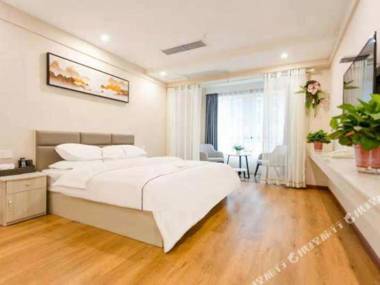 Zunyi xianju business hotel