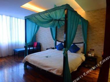 Blue Cloud Lan Ting Hotel