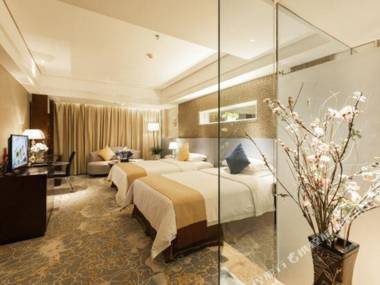 Cheery Hotel