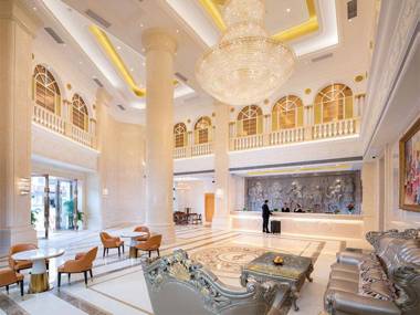 Vienna Hotel Guangdong Qingyuan Yingde Yicui Plaza