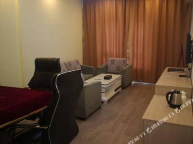 Danzhou Yunchao Fashion Hotel