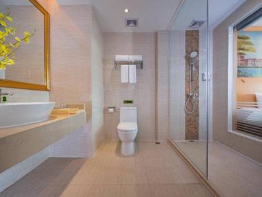 Vienna Hotel(Yangchun International Shop )