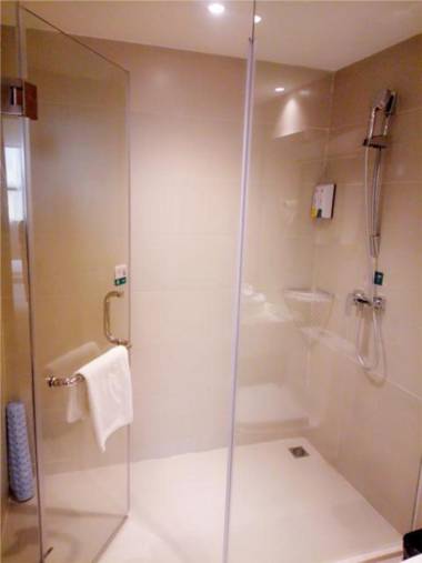 City Comfort Inn Yangjiang Yangchun Bus Station