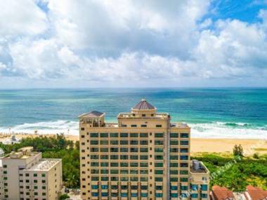 Ocean Rise Hotel