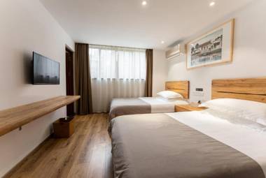 Floral Hotel Jiuhua Mountain Flowing Cloud Cottage