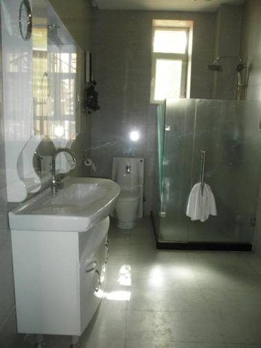 Turpan Silk Road Lodges - The Vines