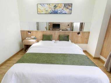 GreenTree Inn Zhenjiang Yangzhong City Central Shopping Market North Gangdong Road Express Hotel