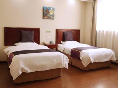 GreenTree Inn Zhenjiang Yangzhong City Central Shopping Market North Gangdong Road Express Hotel