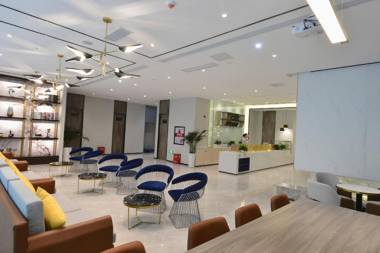 7 Days Premium Mianyang Donghu Park