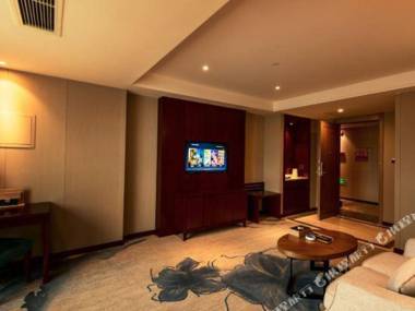 Century Chanson Hotel