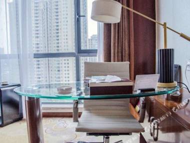 Chu Zhou Jin Peng Guang Chang Hotel