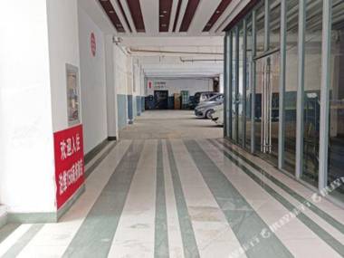 Changbo 156 Business Hotel