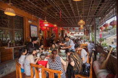 Nanjing Tulou Xinyuan HomeStay