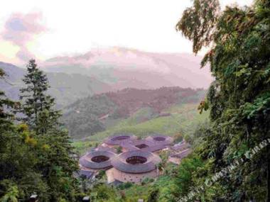 Tulou Viewing Platform Inn
