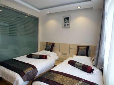 YaAn 365 Holiday Hotel