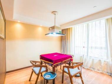 Wolonggu Forest Hotel