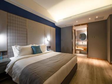 Lano Hotel Shaanxi Weinan Fuping Millennium Dragon