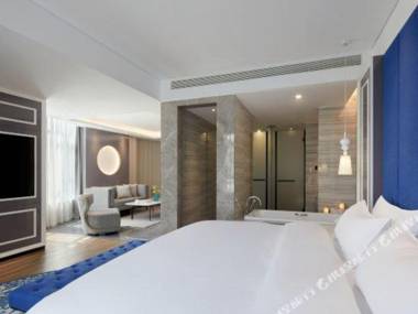 Platium Hotel