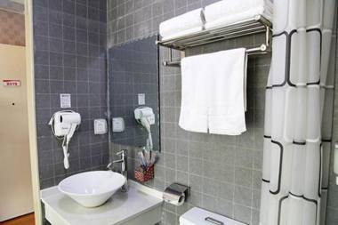 City 118 Hotel Zhenjiang South High Speed Railway Station