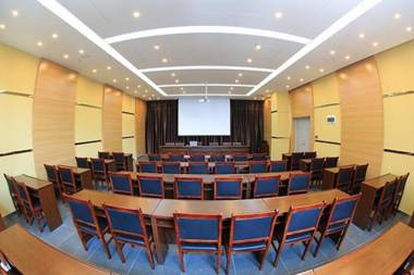 Urban Garden Hotel Linyi South Wofo Temple South Gate