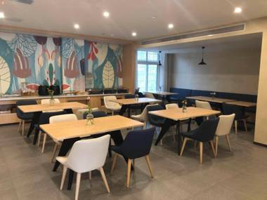 Hanting Hotel Xuancheng Guangde Development Zone