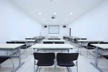 Hanting Hotel Baoding Qiyi Dong Road