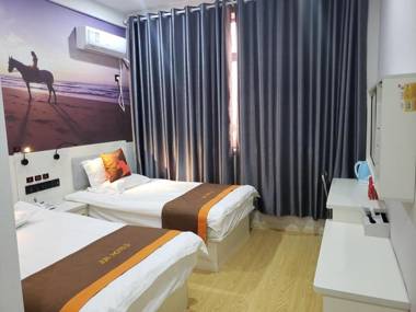 JUN Hotels Hebei Baoding Rongheng Jintai West Road