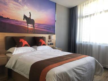 JUN Hotels Hebei Baoding Rongcheng Baiyangdian High-Speed Railway Station