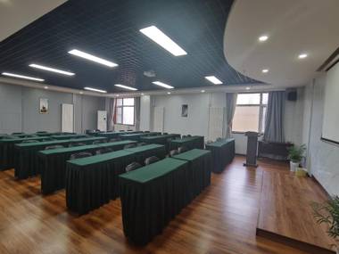 Starway Hotel Baoding Dongfeng Middle Road