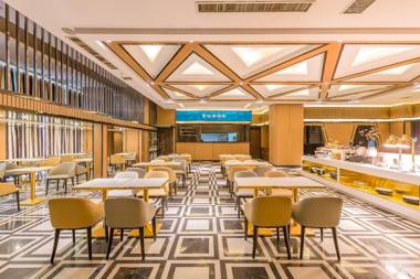 Starway Hotel Baoding Wanbo Plaza