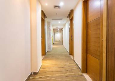 City Comfort Inn Qinzhou Baihaitun Square