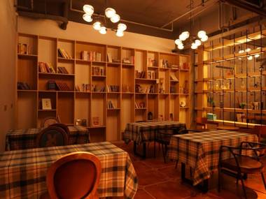 James Joyce Coffetel Suzhou Si County Qingshuiwan Park