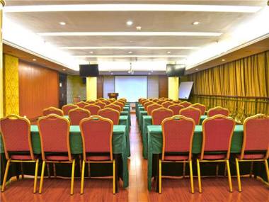 Vienna Hotel Meizhou Mei County Airport