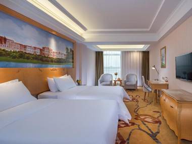 Vienna Hotel Guangdong Meizhou Fengshun