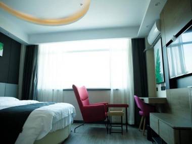 UP and IN Hotel Jiangxi Fuzhou Zixi County Mianbao Building